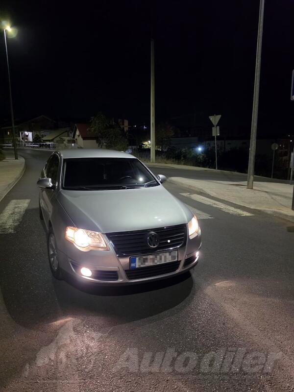 Volkswagen - Passat - 2.0