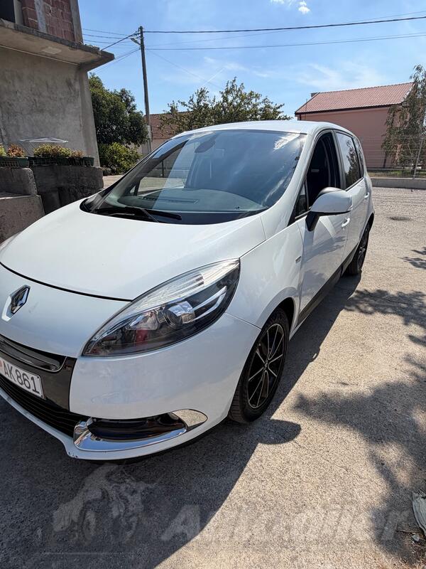 Renault - Scenic - 1.5dci
