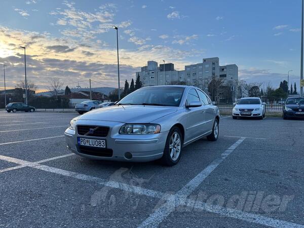 Volvo - S60 - 2.4 D5