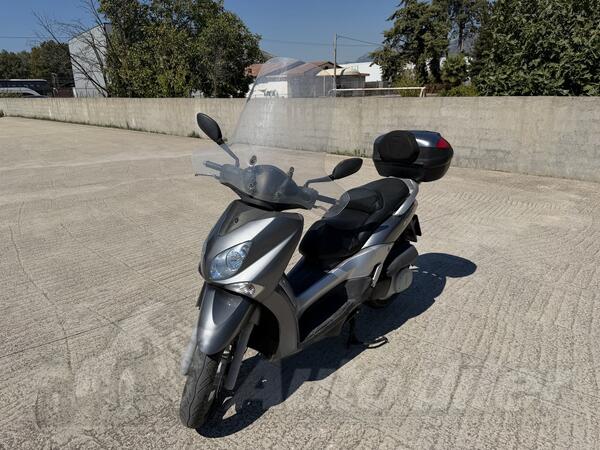 Yamaha - X CITY 250