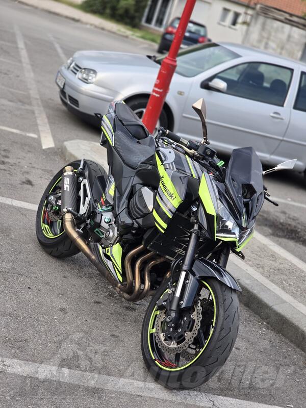 Kawasaki - Z-800