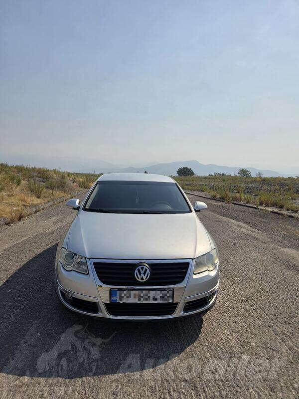 Volkswagen - Passat - B6