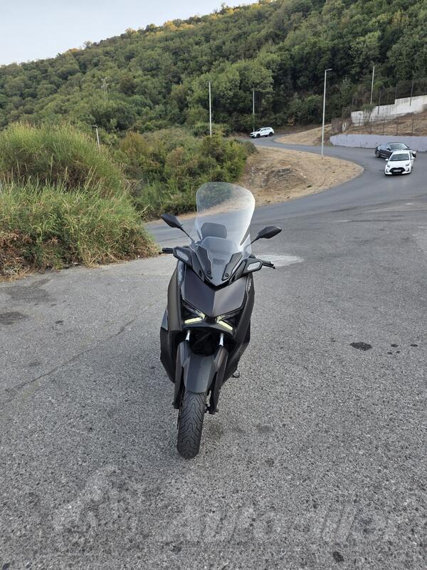 Yamaha - X Max 300 tech max