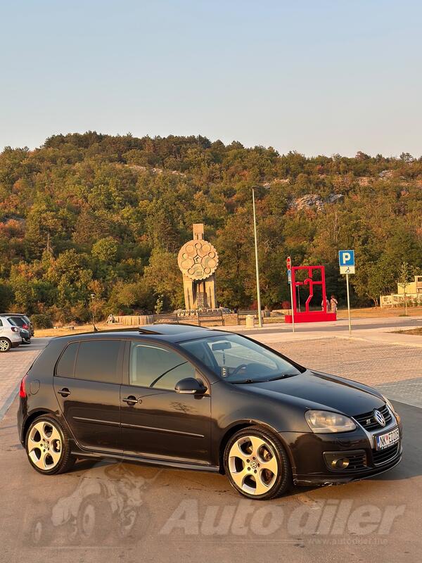 Volkswagen - Golf 5 - GT sport 2.0 tdi
