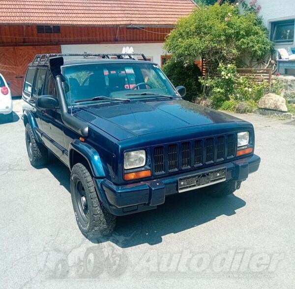 Jeep - Cherokee - 2.5 Td