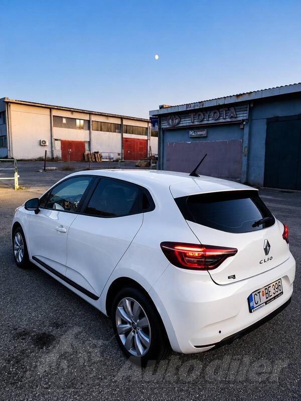 Renault - Clio - Renault Clio
