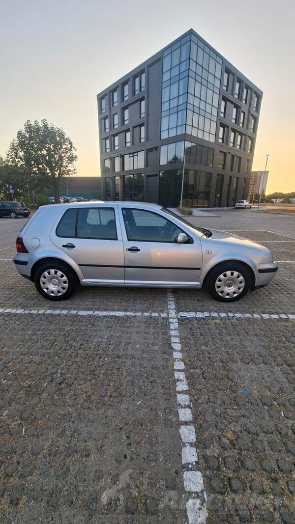 Volkswagen - Golf 4 - 1.9 TDI