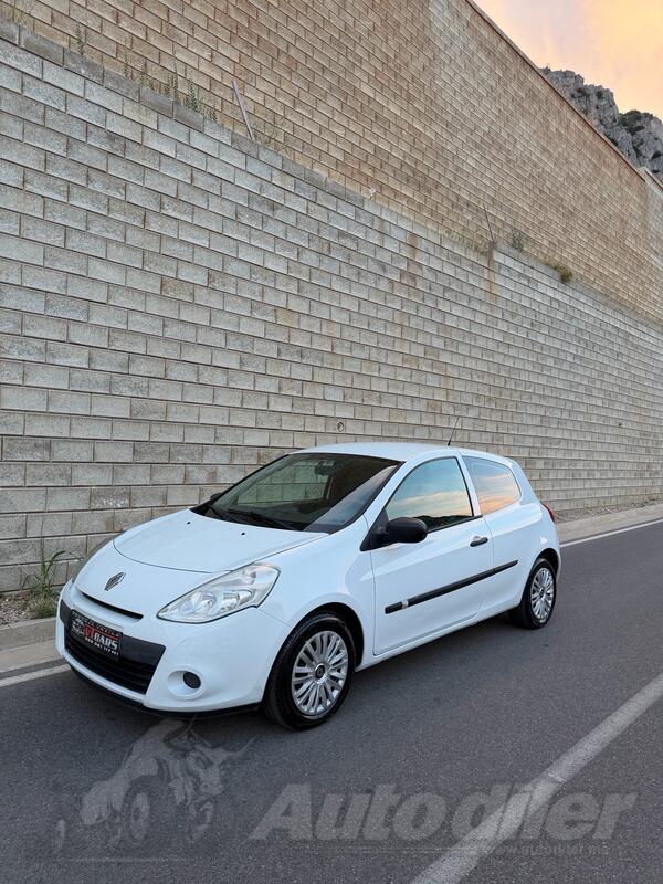 Renault - Clio - 1.5 dci