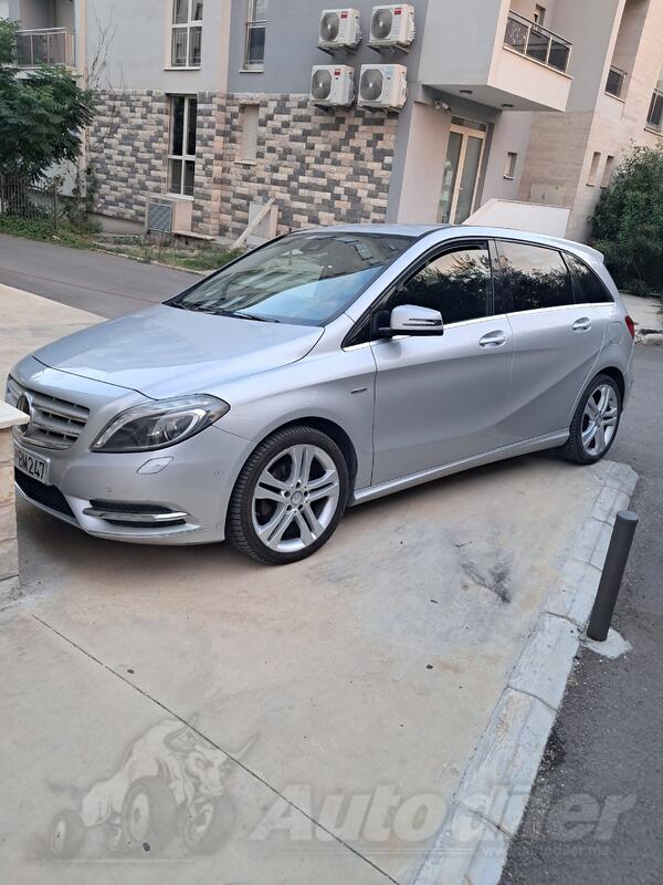 Mercedes Benz - B 200 - 200cdi