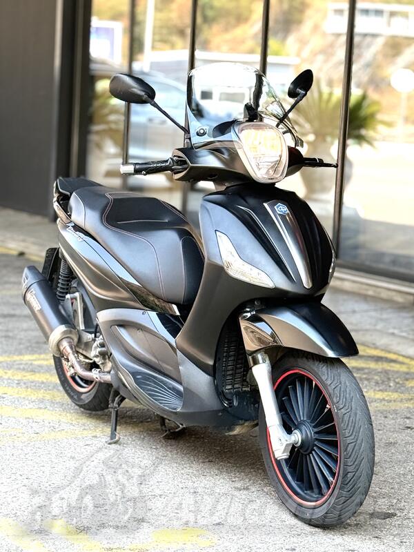 Piaggio - Beverly