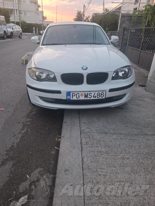 BMW - 118 - 2000