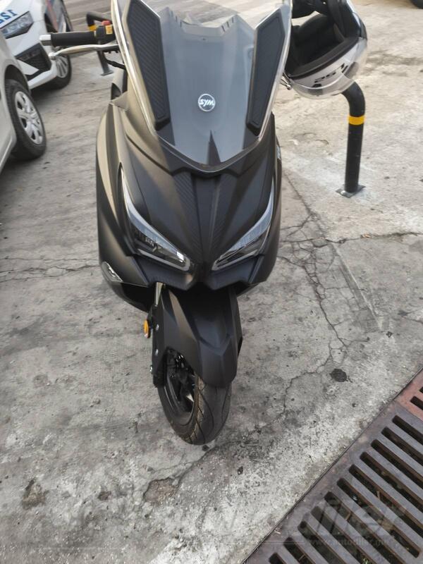 SYM - 300