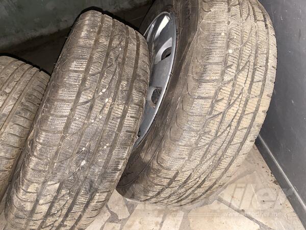 Fabričke rims and LANVIGATOR tires
