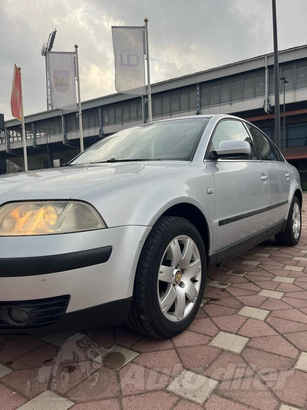 Volkswagen - Passat - 1.9