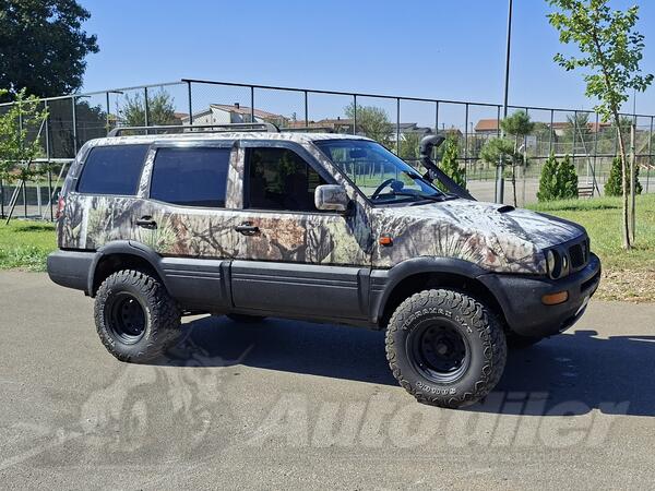 Nissan - Terrano II - 2700 dizel