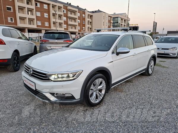 Volkswagen - Passat Alltrack - 2.0 Tdi