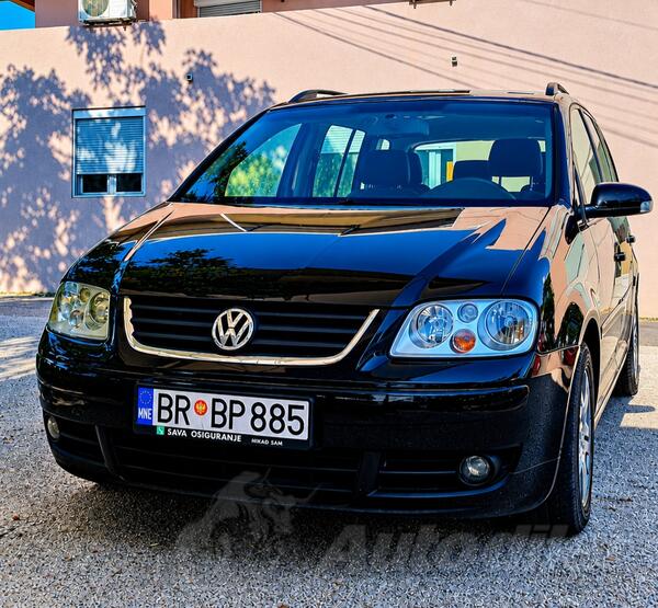 Volkswagen - Touran - 2.0TDI