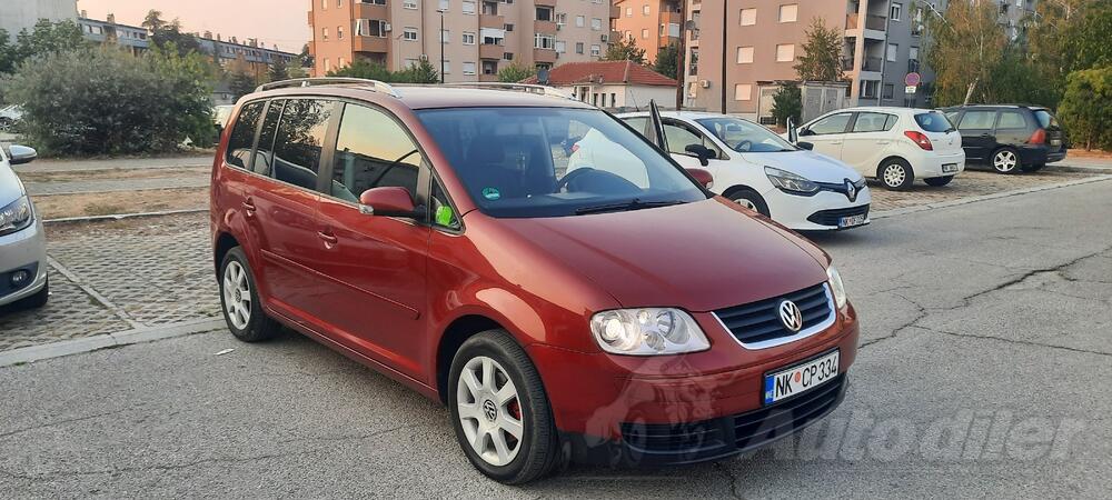 Volkswagen - Touran - 2.0