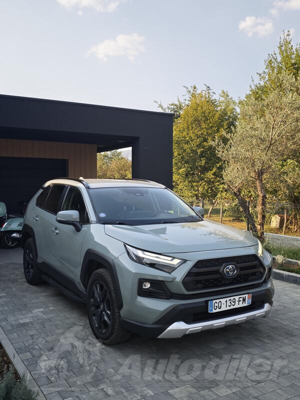 Toyota - RAV 4 - 2.5 HIBRID