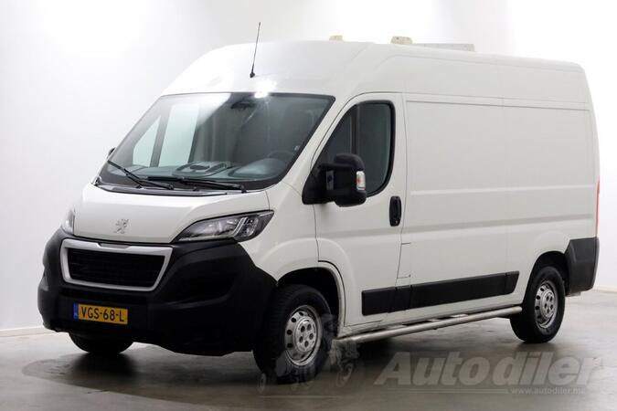 Ford - Transit Custom 2.0 TDCI 130 KS L2H1 Limited D.C. / Klima / Navigacija / LED / Mikrobus / E...
