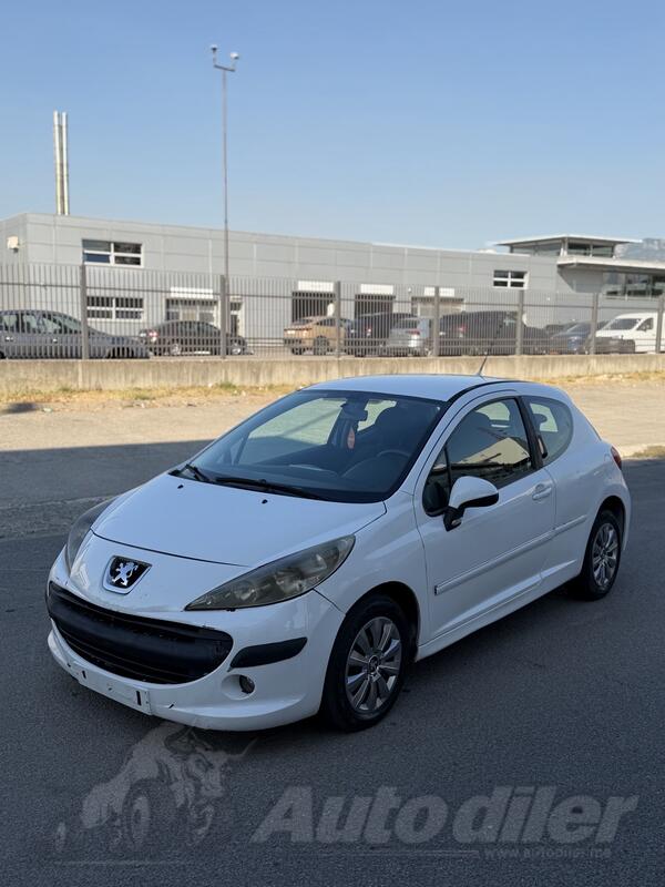 Peugeot - 207 - 1.4 hdi