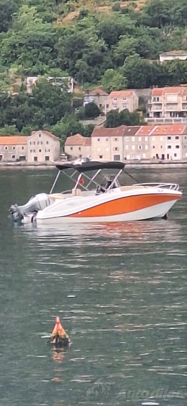 Ostalo - Oki Boat Baracuda 545