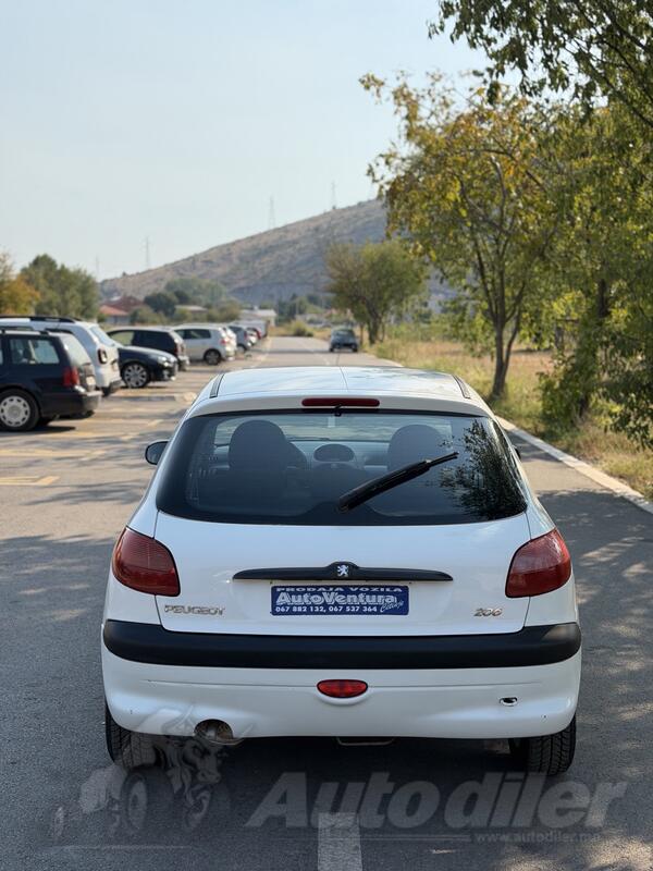 Peugeot - 206 - 1.4