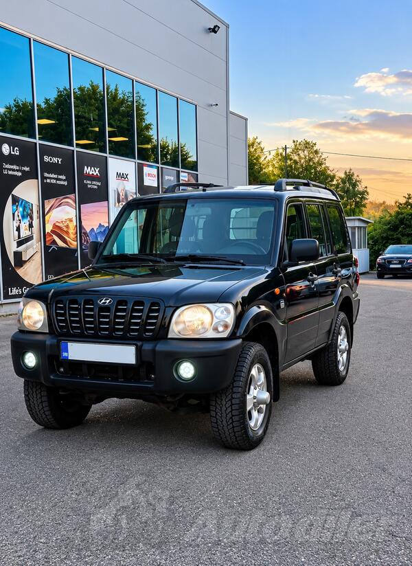 Mahindra - Goa - 2.5 CRDe