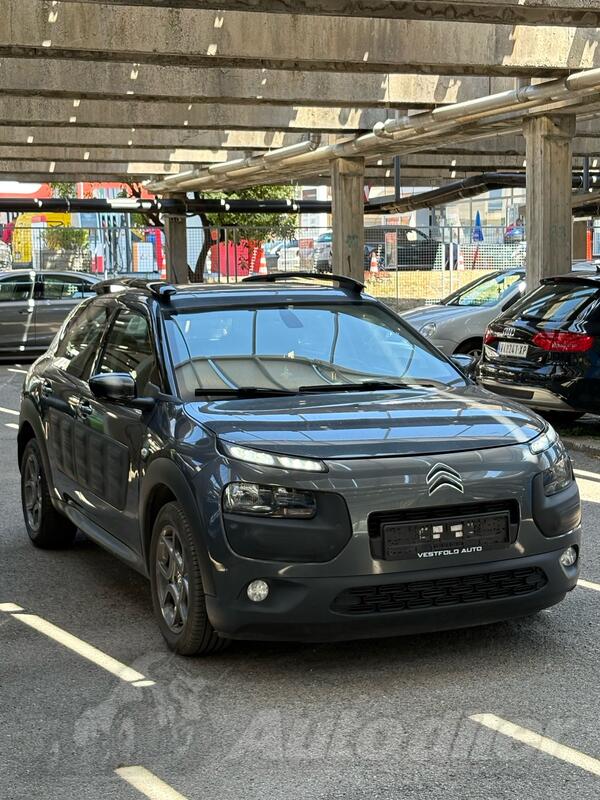 Citroen - C4 Cactus - 1.2 benz