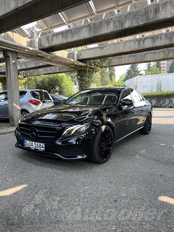 Mercedes Benz - E 200 - 2.0