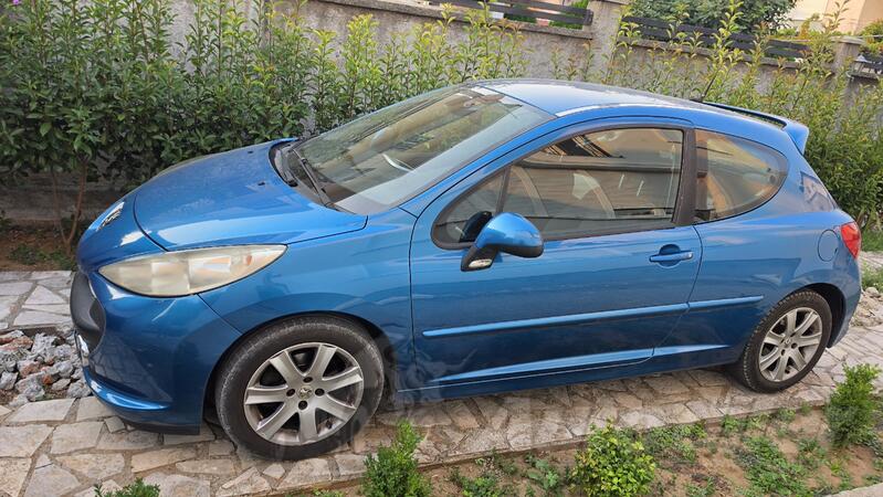 Peugeot - 207 - 1.6 HDI