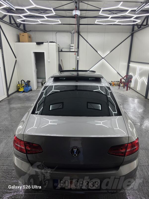 Volkswagen - Passat - 2.0 TDI