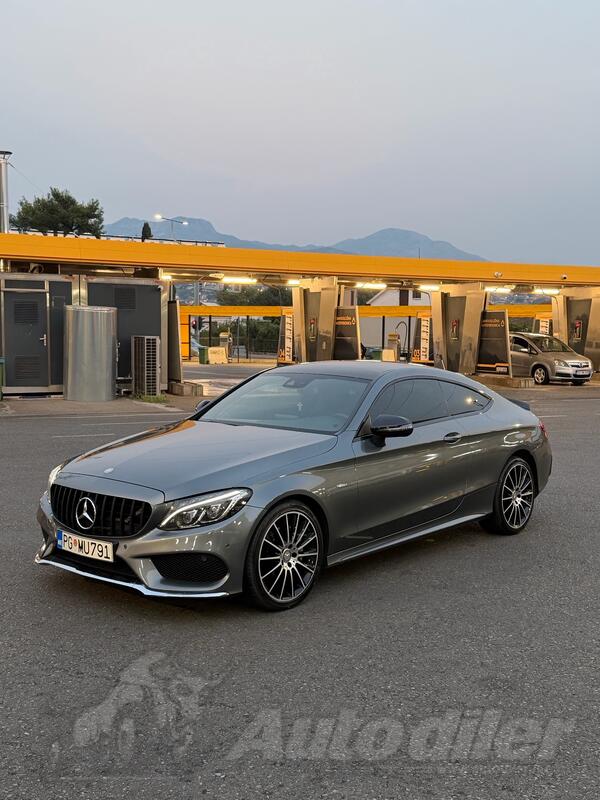 Mercedes Benz - C 220 - 220