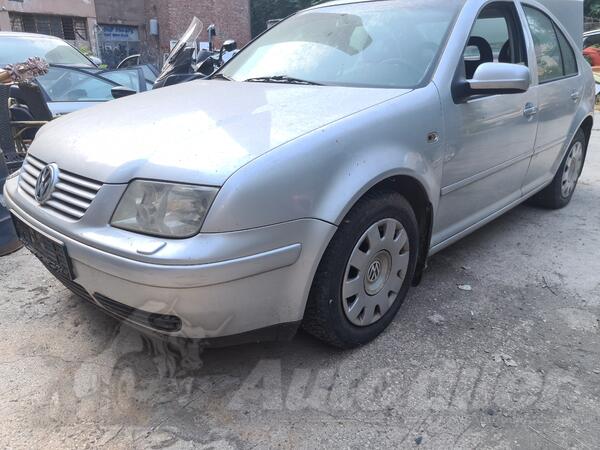 U djelovima Volkswagen - Bora 1.6
