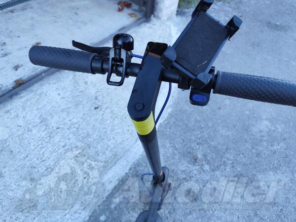 City Bike - Xiaomi Mi Electric Scooter 3