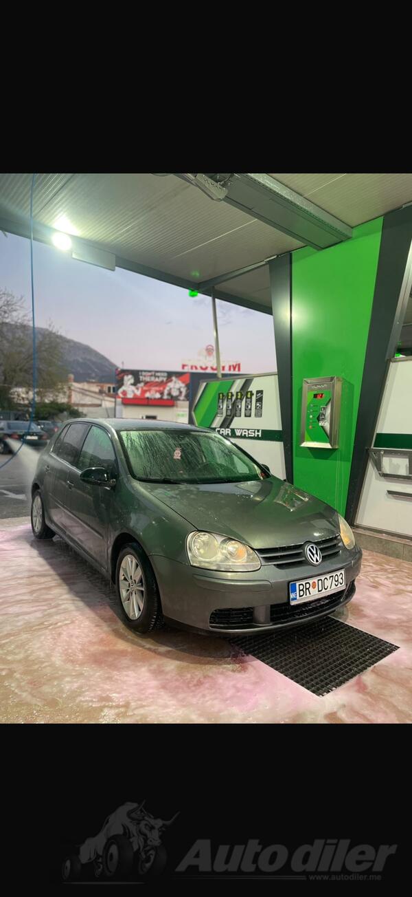 Volkswagen - Golf 5 - 2.0 tdi