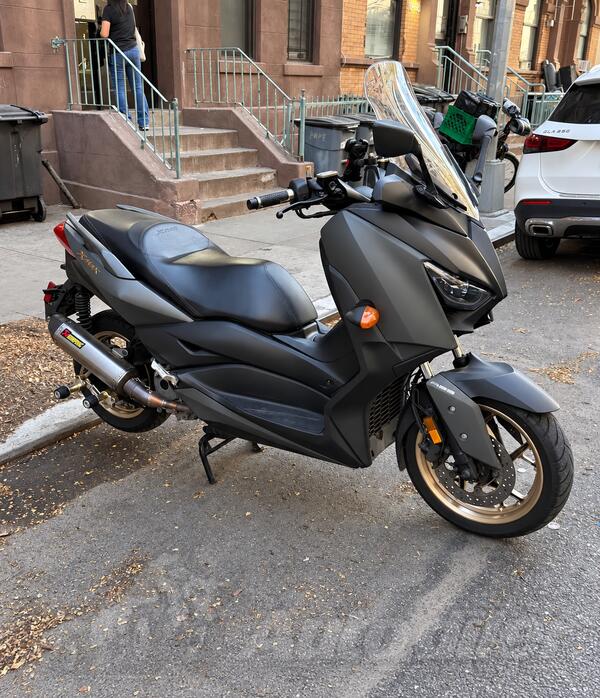 Yamaha - X Max 300cc