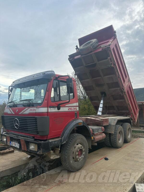 Mercedes Benz - 26-35