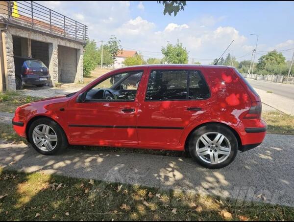 Volkswagen - Golf 4 - 1.6